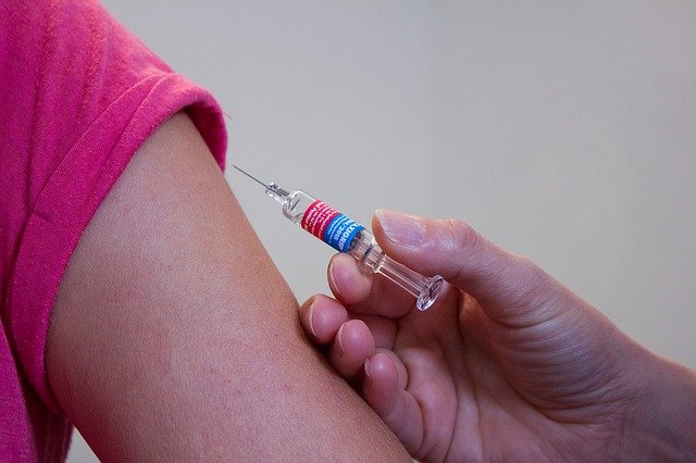 Comment reussir une injection intramusculaire ?